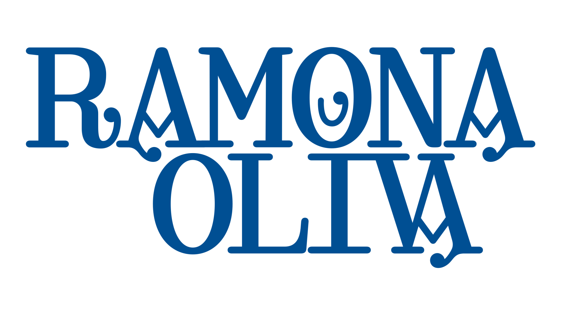 Logotipo de Ramona Oliva, estudio de diseño gráfico en Sevilla en color azul con tipografía estilizada, letras decorativas y formas geométricas elegantes.